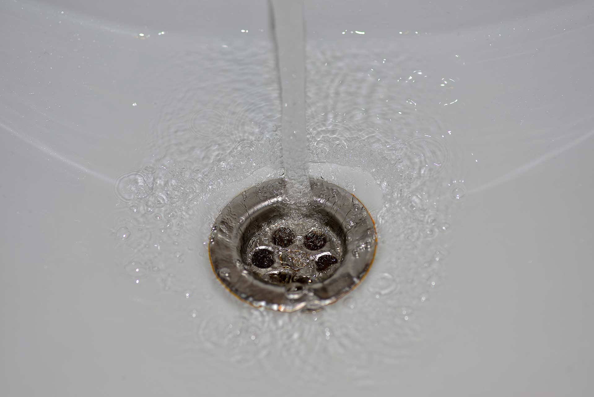 A2B Drains provides services to unblock blocked sinks and drains for properties in Manor Park.